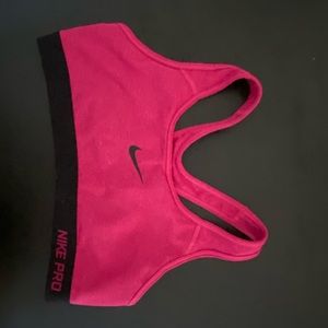 Nike Pro Sports Bra